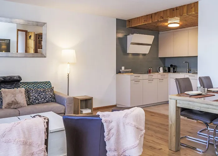 Apartment Chaedoz 36 By Interhome